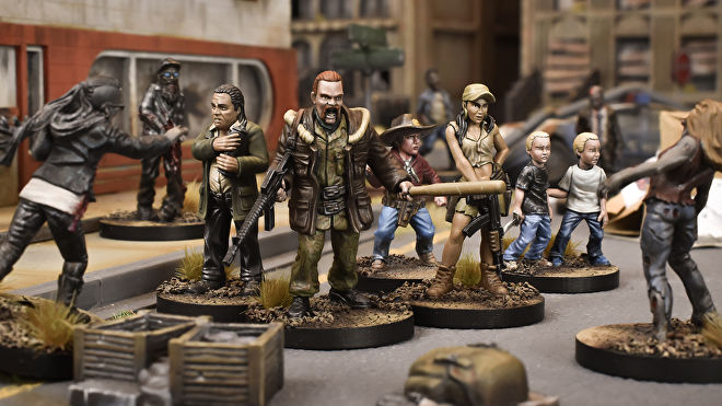 the-walking-dead-all-out-war-miniatures-game-models.jpg