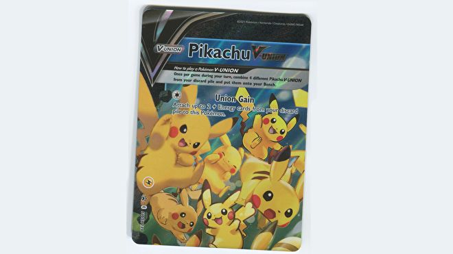 Pikachu V-Union top left