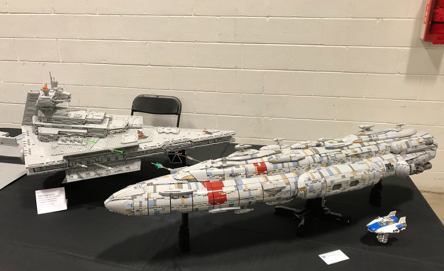 LEGO mc80 Mon Calamari Cruiser