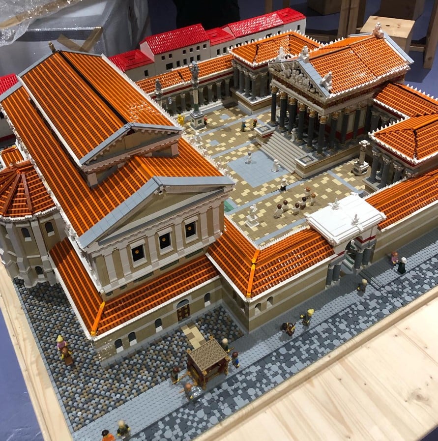 lego rome city square